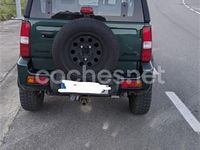 Usado Suzuki Jimny 80 CV (58 kW) 2001 Verde SUV