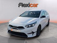 Usado Kia Ceed Style 100 CV (73 kW) 2025 Blanco Utilitario