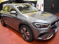 Usado Mercedes GLA200 150 CV (110 kW) 2024 Gris / plata SUV