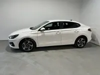 Nuevo Hyundai i30 100 CV (73 kW) 2025 Blanco Berlina