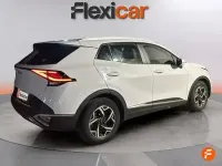 Usado Kia Sportage 136 CV (100 kW) 2023 Gris / plata SUV