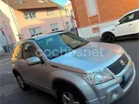 Usado Suzuki Grand Vitara 129 CV (94 kW) 2009 Gris / plata SUV