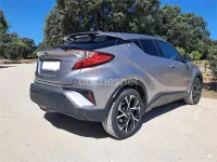 Usado Toyota C-HR Advance 122 CV (89 kW) 2018 Gris / plata SUV