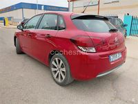 Usado Citroën C4 Feel 99 CV (72 kW) 2015 Rojo Berlina