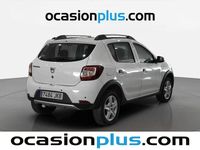 Usado Dacia Sandero Stepway 90 CV (66 kW) 2015 Blanco Utilitario