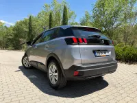 Usado Peugeot 3008 Active 131 CV (96 kW) 2023 Gris SUV