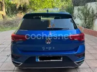 Usado VW T-Roc Advance 115 CV (84 kW) 2018 Azul SUV