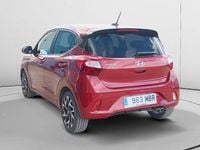 Usado Hyundai i10 N Line 84 CV (61 kW) 2022 Rojo Utilitario