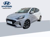 Usado Hyundai i10 63 CV (46 kW) 2025 Gris / plata Utilitario