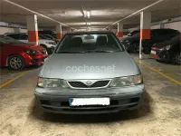 Usado Nissan Almera 87 CV (63 kW) 1999 Gris / plata Berlina