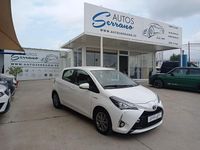 Usado Toyota Yaris Hybrid Active 100 CV (73 kW) 2020 Blanco Berlina