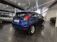 Usado Ford Fiesta Trend 101 CV (74 kW) 2014 Azul Utilitario