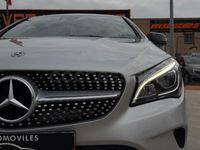 Usado Mercedes CLA200 156 CV (114 kW) 2017 Gris / plata Berlina