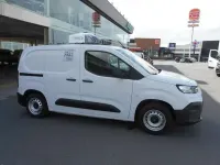 Usado Fiat Doblò 102 CV (75 kW) 2024 Blanco Monovolumen