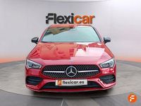 Usado Mercedes CLA220 Shooting Brake 190 CV (139 kW) 2023 Rojo Familiar