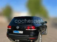 Usado VW Touareg 225 CV (165 kW) 2008 Negro SUV