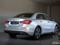 Usado Mercedes A250 218 CV (160 kW) 2022 Gris / plata Berlina