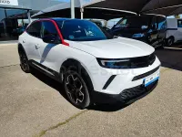 Usado Opel Mokka 136 CV (100 kW) 2023 Blanco SUV