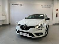 Usado Renault Mégane IV Life 95 CV (69 kW) 2019 Blanco Berlina
