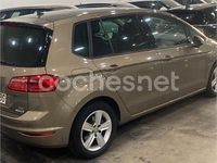 Usado VW Golf Sportsvan Advance 125 CV (91 kW) 2017 Beige Monovolumen