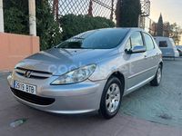 Usado Peugeot 307 75 CV (55 kW) 2002 Gris / plata Berlina