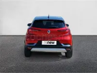 Usado Renault Captur 140 CV (102 kW) 2022 Rojo SUV