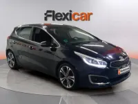 Usado Kia Ceed 100 CV (73 kW) 2018 Negro Utilitario