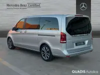 Usado Mercedes V300 Avantgarde 239 CV (175 kW) 2021 Plateado Monovolumen