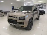 Usado Land Rover Defender 635 CV (467 kW) 2026 Marrón SUV