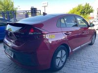 Usado Hyundai Ioniq 141 CV (103 kW) 2021 Rojo Utilitario