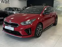 Usado Kia ProCeed GT-Line 140 CV (102 kW) 2019 Rojo Familiar