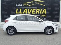 Usado Kia Rio 100 CV (73 kW) 2019 Blanco Berlina