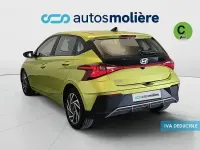 Usado Hyundai i20 84 CV (61 kW) 2024 Verde Utilitario
