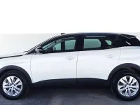 Usado Peugeot 3008 Active 130 CV (95 kW) 2022 SUV
