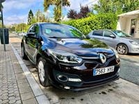 Usado Renault Mégane III LIMITED 110 CV (80 kW) 2014 Granate