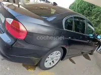 Usado BMW 318 129 CV (94 kW) 2008 Negro Berlina