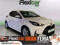 Usado Toyota Yaris Hybrid Business Edition 116 CV (85 kW) 2022 Blanco