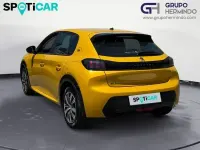 Usado Peugeot e-208 Active 100 kW (136 CV) 2021 Amarillo Utilitario