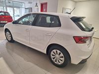 Usado Skoda Fabia Active 95 CV (69 kW) 2022 Blanco Utilitario