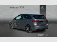 Usado Mercedes B200 150 CV (110 kW) 2022 Gris Utilitario