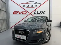 Usado Audi A3 Ambiente 105 CV (77 kW) 2011 Gris / plata Utilitario