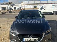 Usado Mazda 3 Luxury 150 CV (110 kW) 2017 Gris / plata Berlina