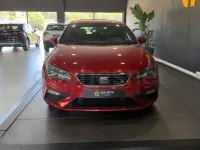 Usado Seat Leon FR 125 CV (91 kW) 2017 Granate Berlina