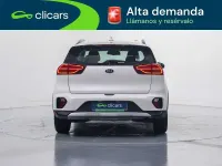 Usado Kia Niro 102 CV (75 kW) 2021 Blanco SUV