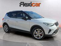 Usado Seat Arona FR 150 CV (110 kW) 2023 Blanco SUV
