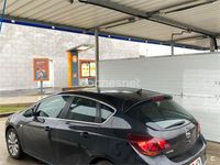 Usado Opel Astra Excellence 110 CV (80 kW) 2014 Negro Berlina