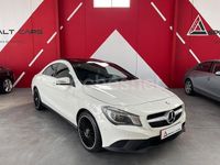Usado Mercedes CLA200 AMG line 136 CV (100 kW) 2015 Blanco Coupe
