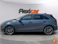 Usado Kia Ceed 140 CV (102 kW) 2024 Gris Utilitario