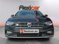 Usado VW Passat Advance 190 CV (139 kW) 2019 Gris Familiar