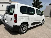 Usado Citroën Berlingo Feel 102 CV (75 kW) 2019 Blanco Monovolumen